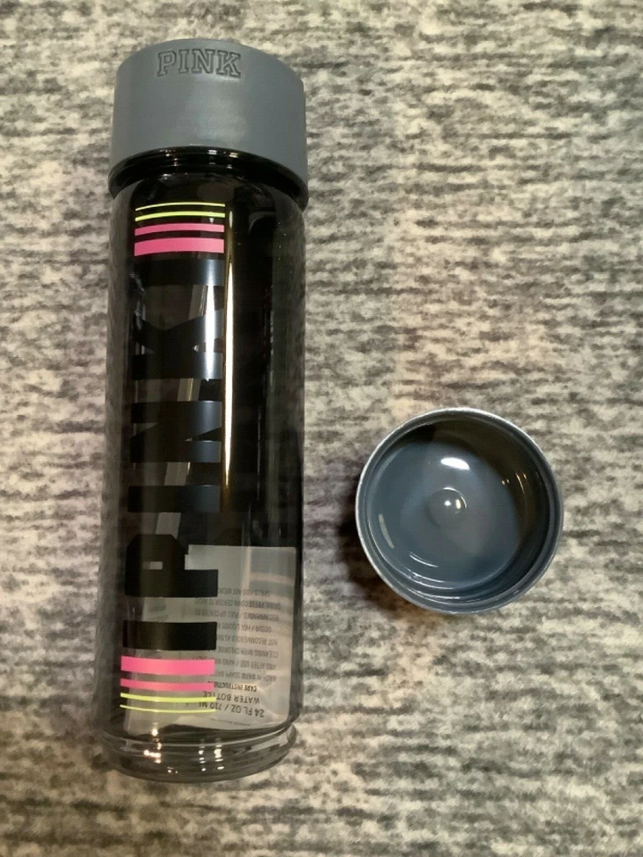 Botella de agua Victoria's Secret rosa campus logotipo azul cromado 24 oz rara nueva con etiquetas Foto 4 de 4