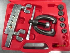 Cal Van Tools 163 Double Flaring Tool Kit