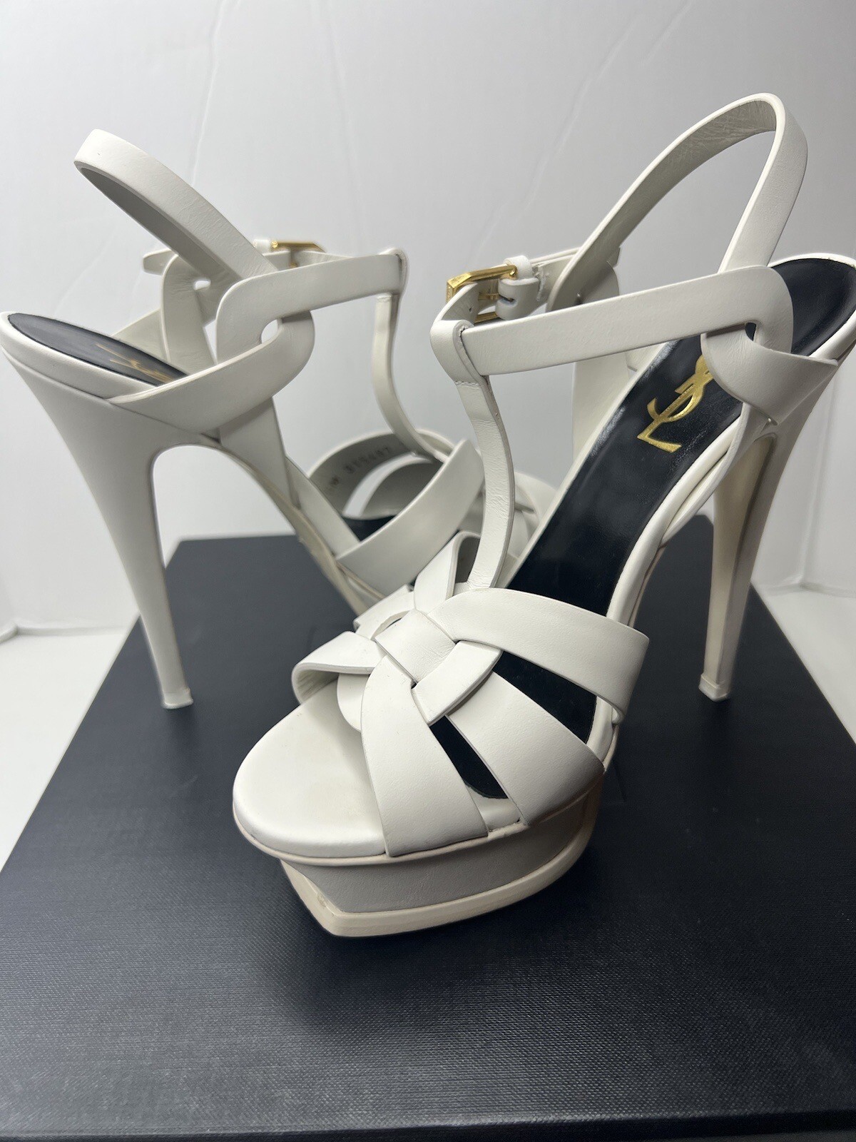 Décolleté tributo Yves Saint Laurent platform in pelle bianca taglia 36 5 6 5