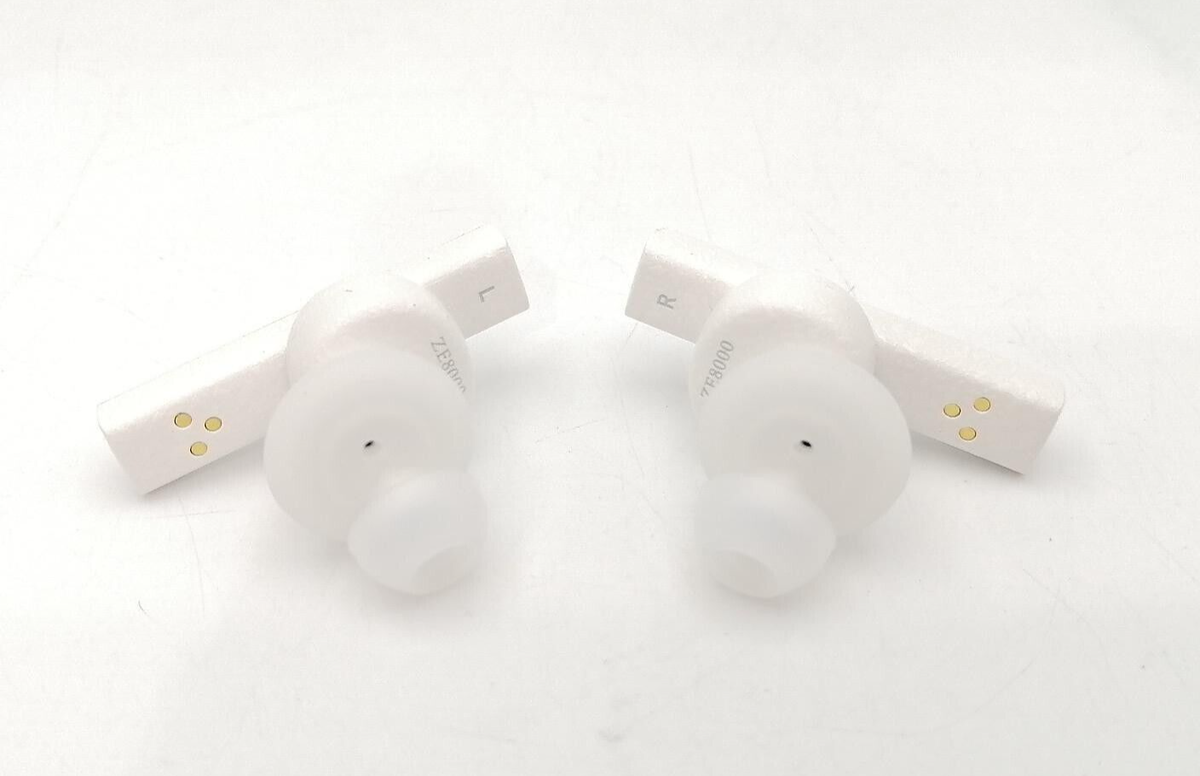 final ZE8000 White Flagship Wireless Earphone Active Noise final ZE8000 White Flagship Wireless Earphone Active Noise