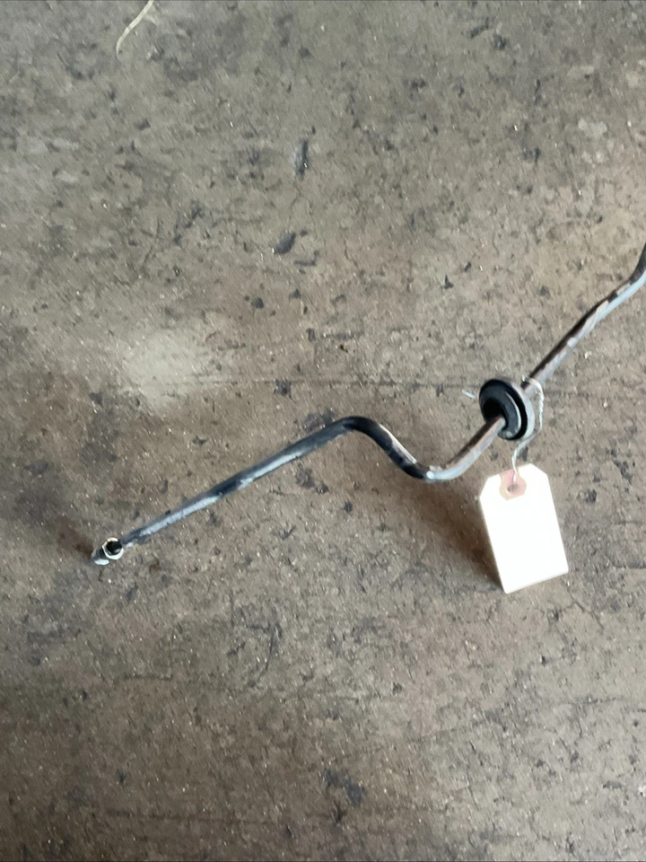 Tubo de línea dura freno delantero derecho Infiniti Q50 sedán 16-19 46240-4HK6A Foto 2 de 4