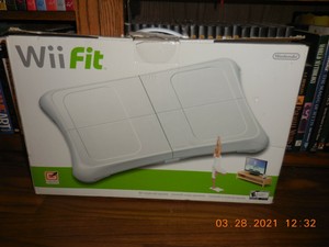 Wii Fit Game With Balance Board Ebay Wii Fit Game With Balance Board Ebay