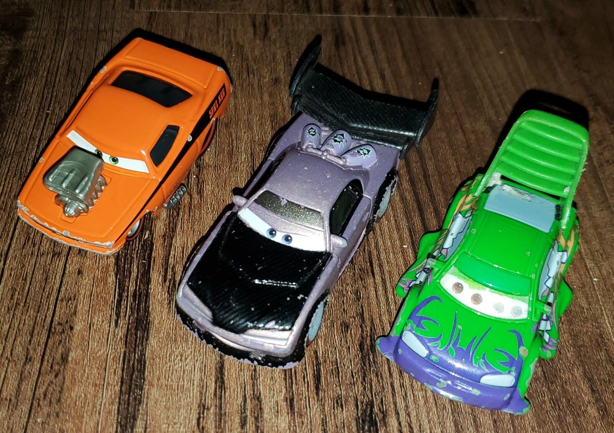 Disney Pixar スノット・ロッド（Snot Rod）ウィンゴ（WING Disney Cars Snot Rod Lenticular Wingo Boost Lot Orange Green
