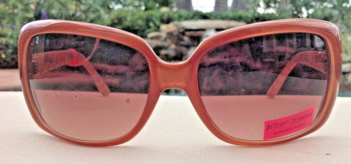 BETSEY JOHNSON SUNGLASSES BJ244 ESPRESSO BROWN POLKA DOTS  display picture 2