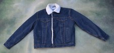 Vintage Levi's Men's Sherpa Lined Denim Trucker Jacket Size 42L.