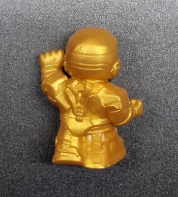 Ooshies XL Marvel Golden Gold Iron Man Book Exclusive Ooshie