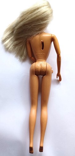 BARBIE MATTEL BAMBOLA con meccanismo 1998 testa 1966 corpo - Foto 4 di 4