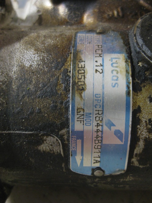 Lucas CAV DPC r8444 Injection Pump Type pcm.12 Peugeot / PSA Engine