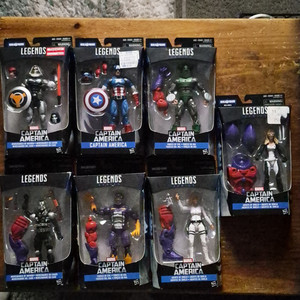 Marvel Legends Captain America 7-Figure Mixed Lot Onslaught red skull Unopened