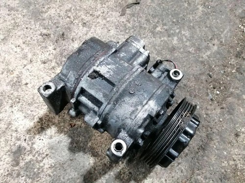 AUDI A6 4A2, C8 Kondensatpumpe Klimaanalge 2.50 Diesel 2000 33974441
