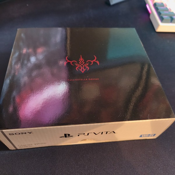 PS Vita Fate Extella Edition white Glaciar