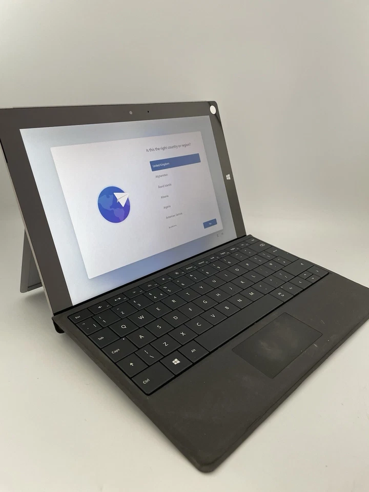 Microsoft Surface 3 64GB 128GB SSD Intel x7-Z8700 Windows 11 With Keyboard - Image 4 of 4