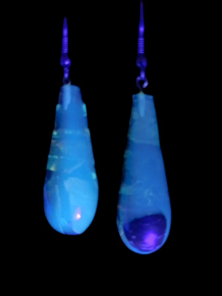 Elongated Amber Earrings Silvertone 2 Inch Drop With Floaters Read Full - Image 3 of 4