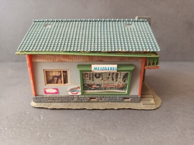 Faller HO B-208 Wohnhaus mit Feinkost-Laden