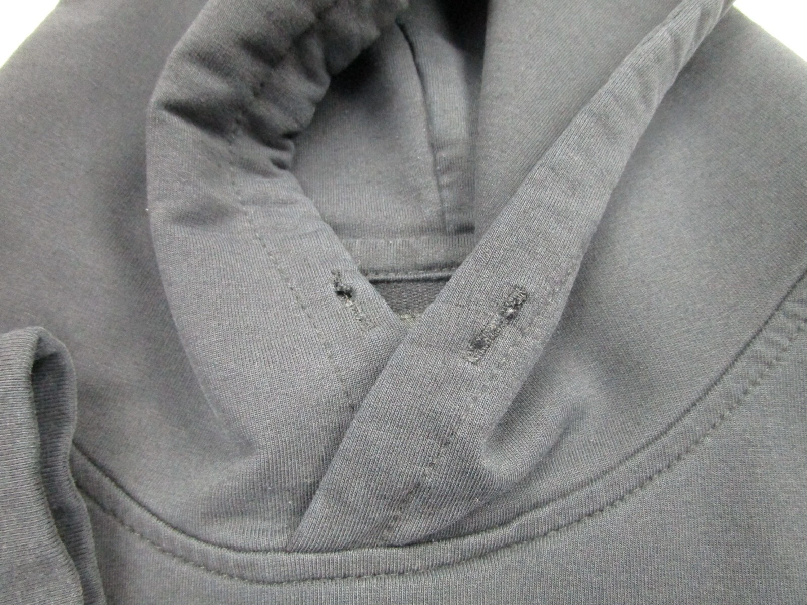 VETEMENTS CUTS Maglione Uomo Medium Nero Pullover Felpa con Cappuccio Active Uomo