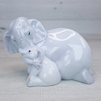 Vintage Royal Worcester Porcelain Mother Elephant & Baby Figurine Togetherness
