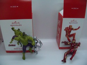 2015 Hallmark Keepsake Ornaments HULK vs ULTRON & IRON MAN