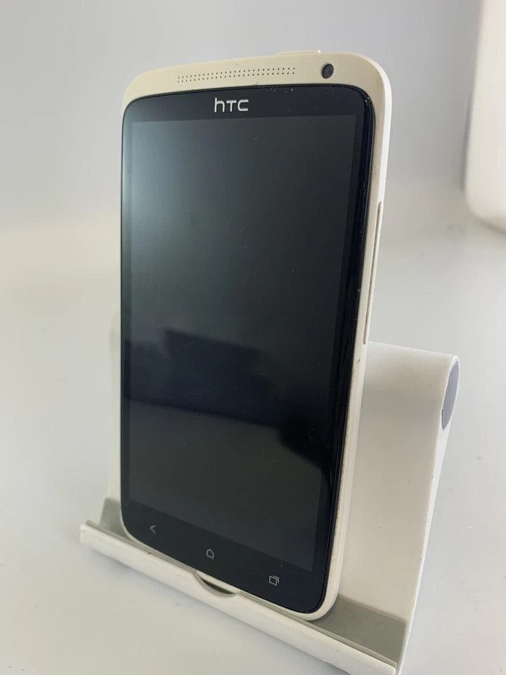 HTC One X White 4GB Unlocked Android Touchscreen Smartphone 8MP Camera 1GB RAM  - Image 4 of 4