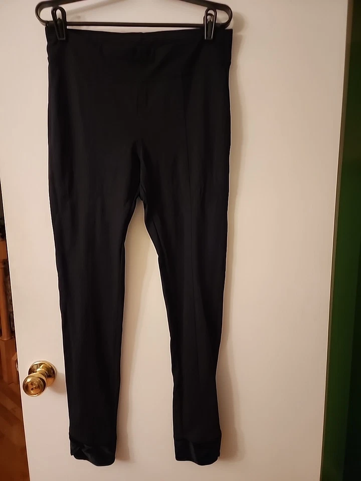 Leggings para mujer negros elásticos talla L talla L con terciopelo en la parte inferior usados en excelente estado Foto 2 de 4