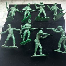 Lot Of 8 1971 MARX 6" Inch USMC Soldiers WWII Style Action Figures Green Men