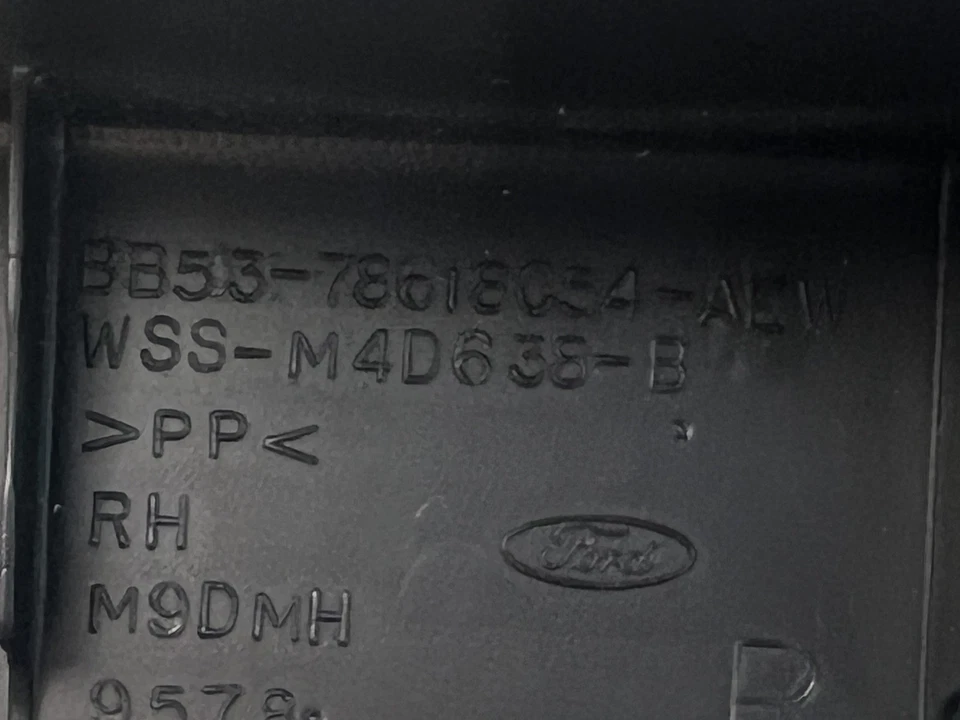 2011-2015 FORD EXPLORER FRONT RIGHT PASS SEAT ADJUST SWITCH PANEL COVER OEM - Image 3 of 4