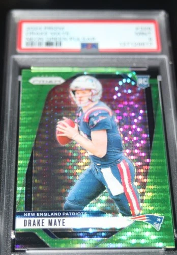 Drake maye rookie card graded