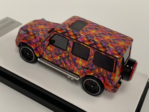1/64 Motorhelix Mercedes Benz AMG G63 from 2019 LV Edition 64-306 - Picture 7 of 7