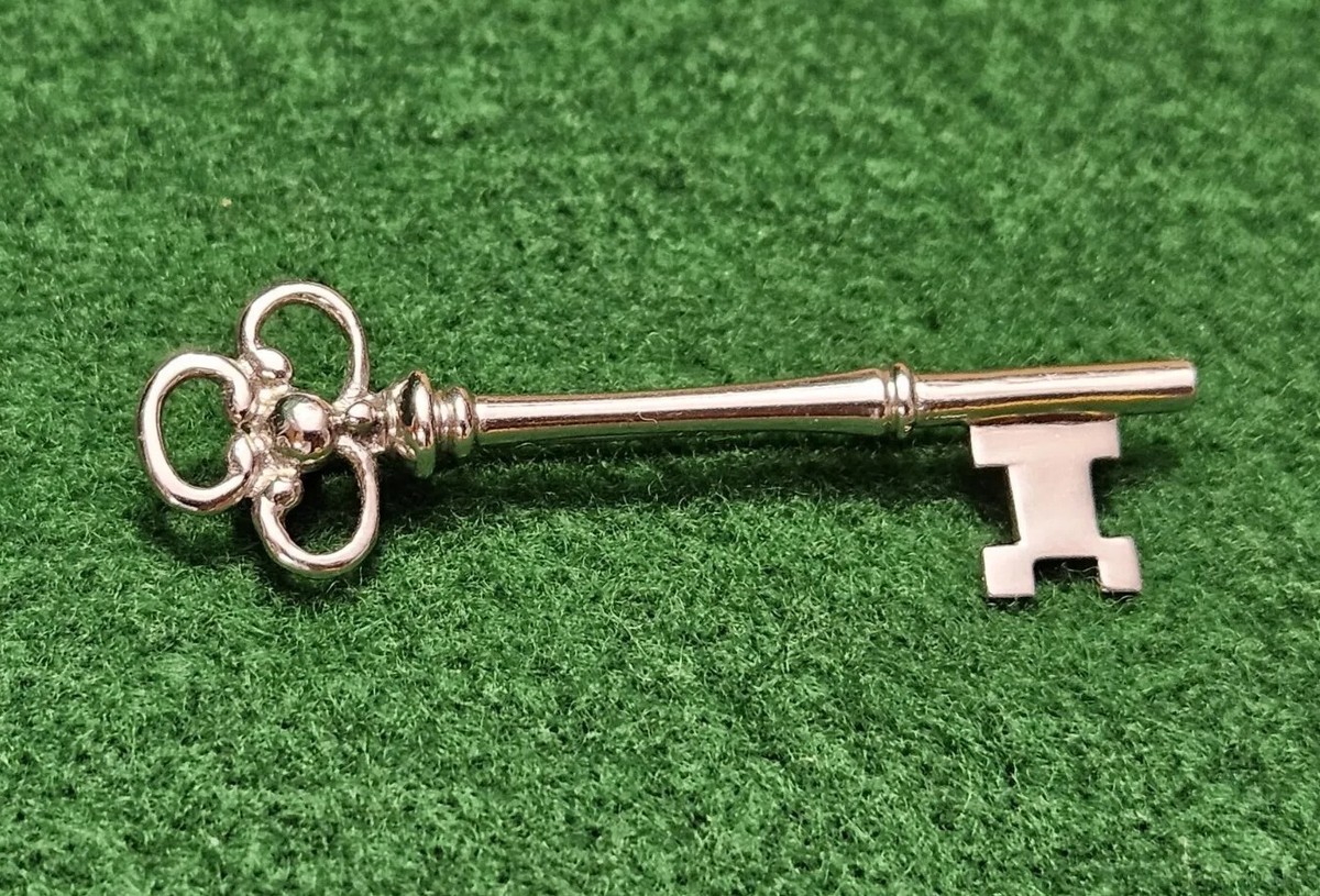 中古　Tiffany (sterling silver)　pierce.保証 TIFFANY-sterling-silver-