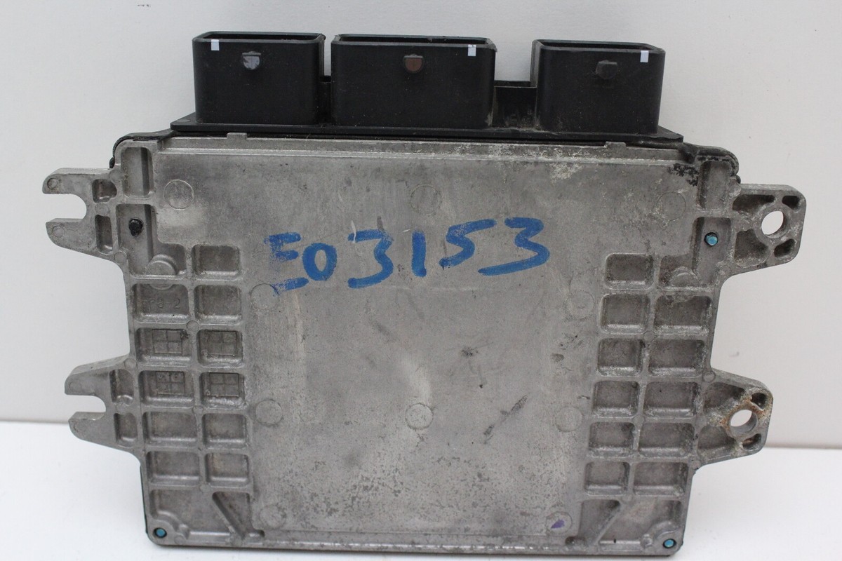 みる　0201 13 14 Nissan Altima MEC300-052 A1 Computer Brain Engine