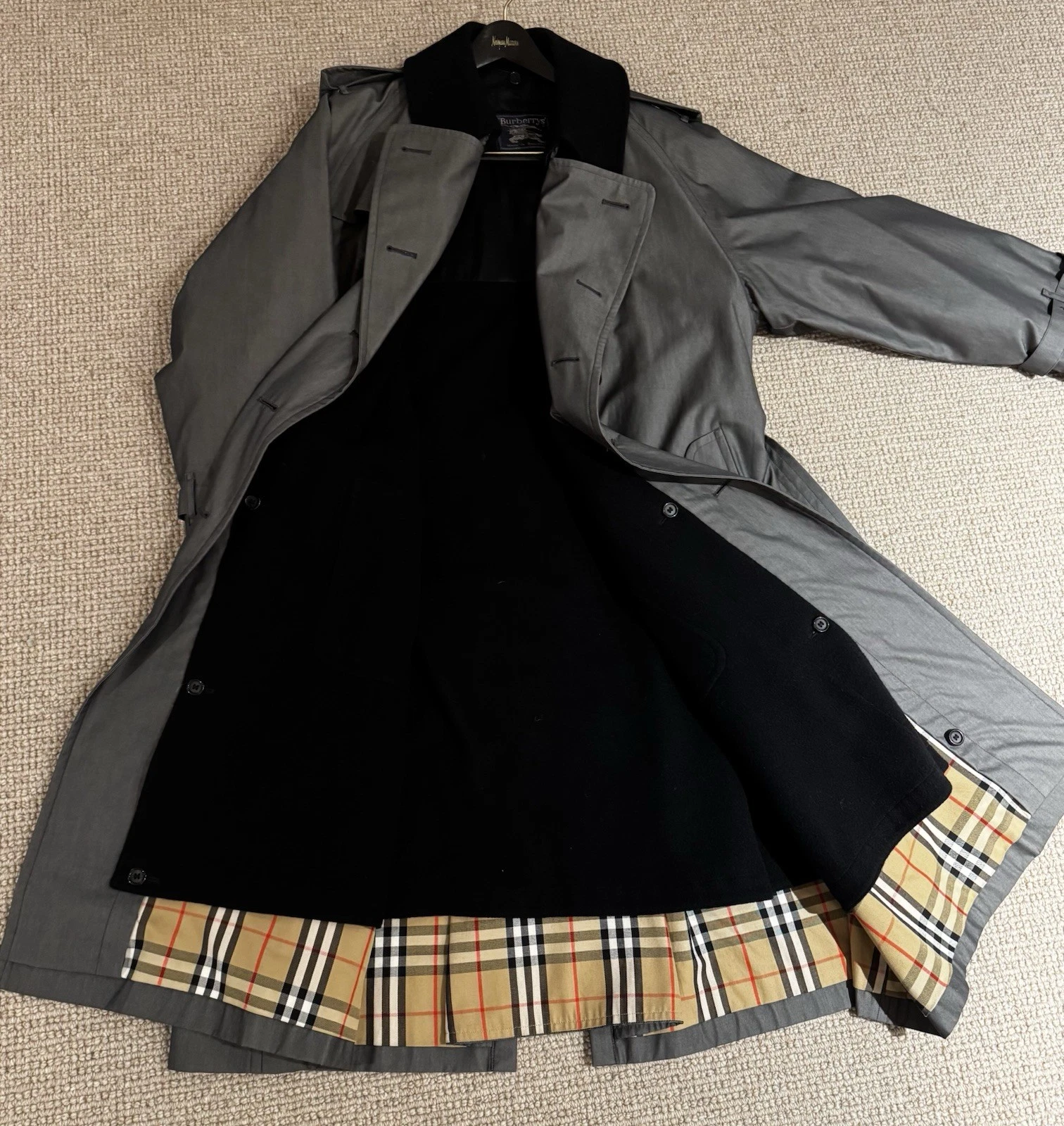 Burberry London Men's Canvas Trench Coat | Made in England | Gray | Size 52 - product detail image 7