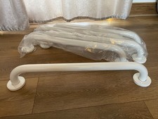 WHITE 600MM GRAB RAILS