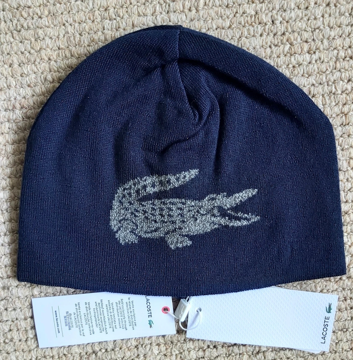 Lacoste - Bonnet à pompon avec logo