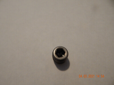 STAINLESS STEEL SOCKET SET SCREWS  3/4-10 x 3/4''  CUP POINT  18-8 , 1 PC. NEW