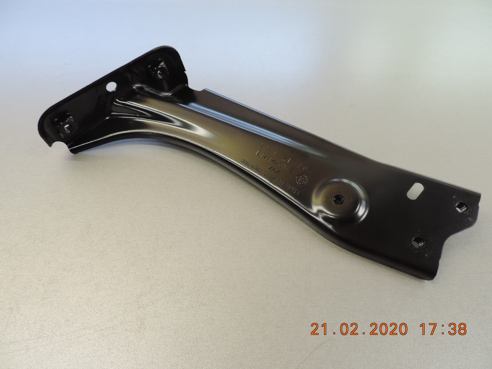Werkstatt & Lagerung neu im Sortiment NEU 2016 Stronglight Zubehör 03419272 STRONGL.V. STREBE NIROSTA VORN GEBOGEN M. SAFE CLIP