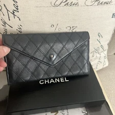 Authentic CHANEL Vintage Diamond Stitch CC Envelope Long Wallet Clutch ❤️❤️