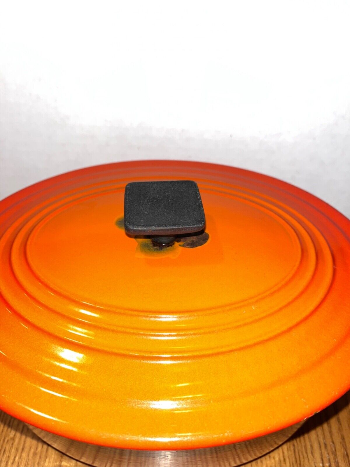 1950s Flame Le Creuset Dutch Oven Round 2.5 Qts Size C Large