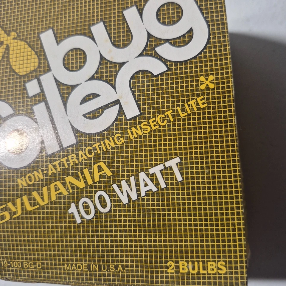 Sylvania 100 Watt Bug Light Bulbs 2 Pack NOS - Image 3 of 4