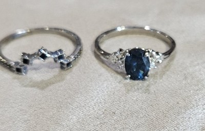 Fragrant Jewels Winter Solstice Ring Set Of 2 NWOT Size 9