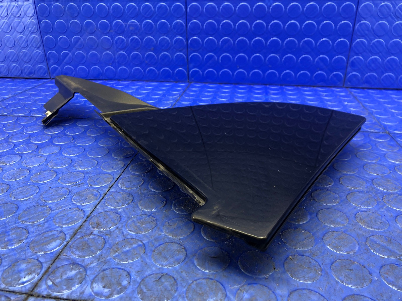 2016-2021 MCLAREN 570S OEM REAR RIGHT TAILGATE HOOD COVER PANEL BLACK 13AA012SP