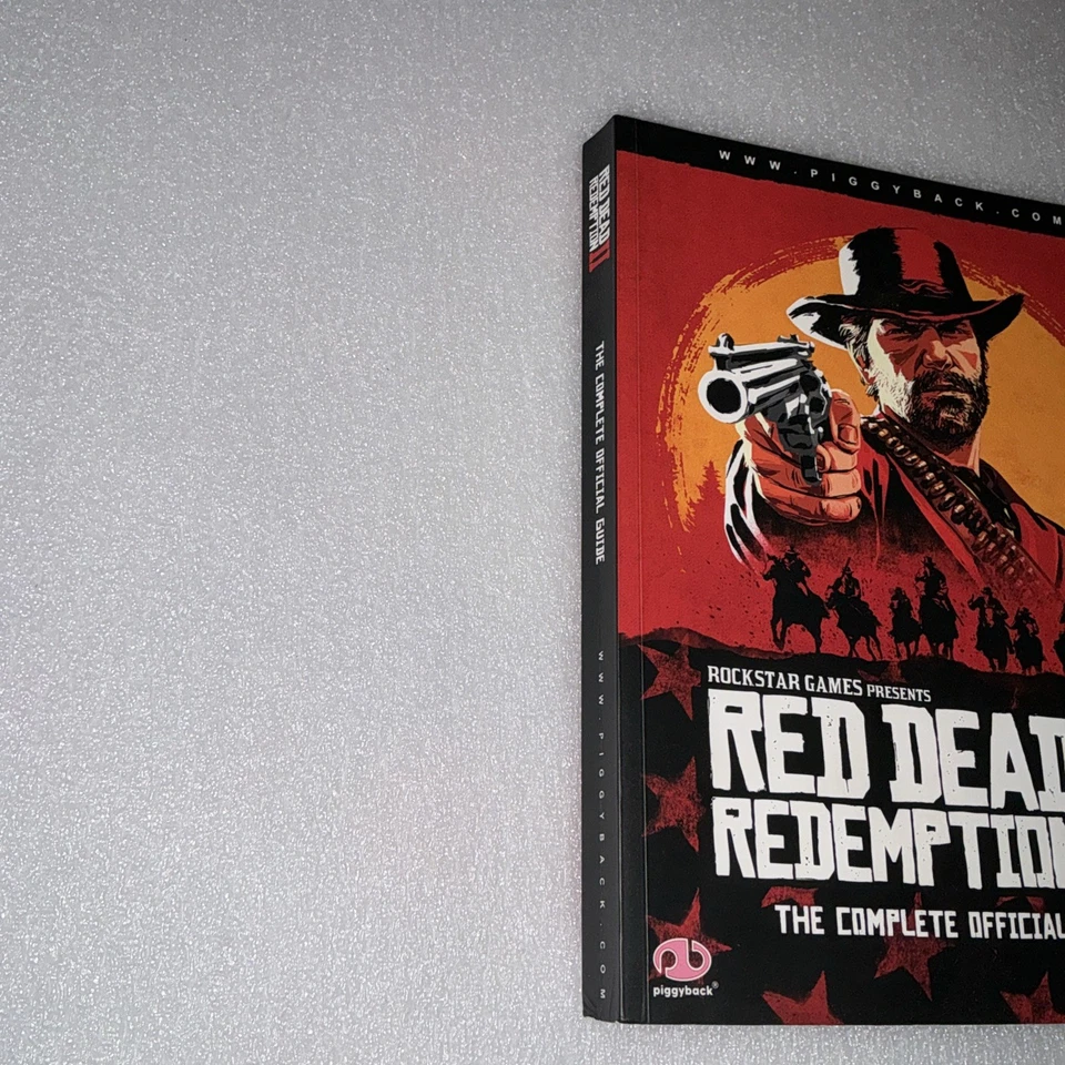 Red Dead Redemption 2 Official Strategy Guide Piggyback Paperback VGC used - Image 2 of 4
