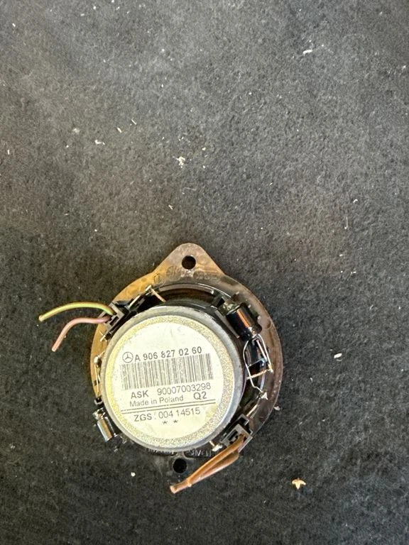 Volkswagen Crafter 2011 front door speaker A9068270260 TEM6731 - Image 2 of 2