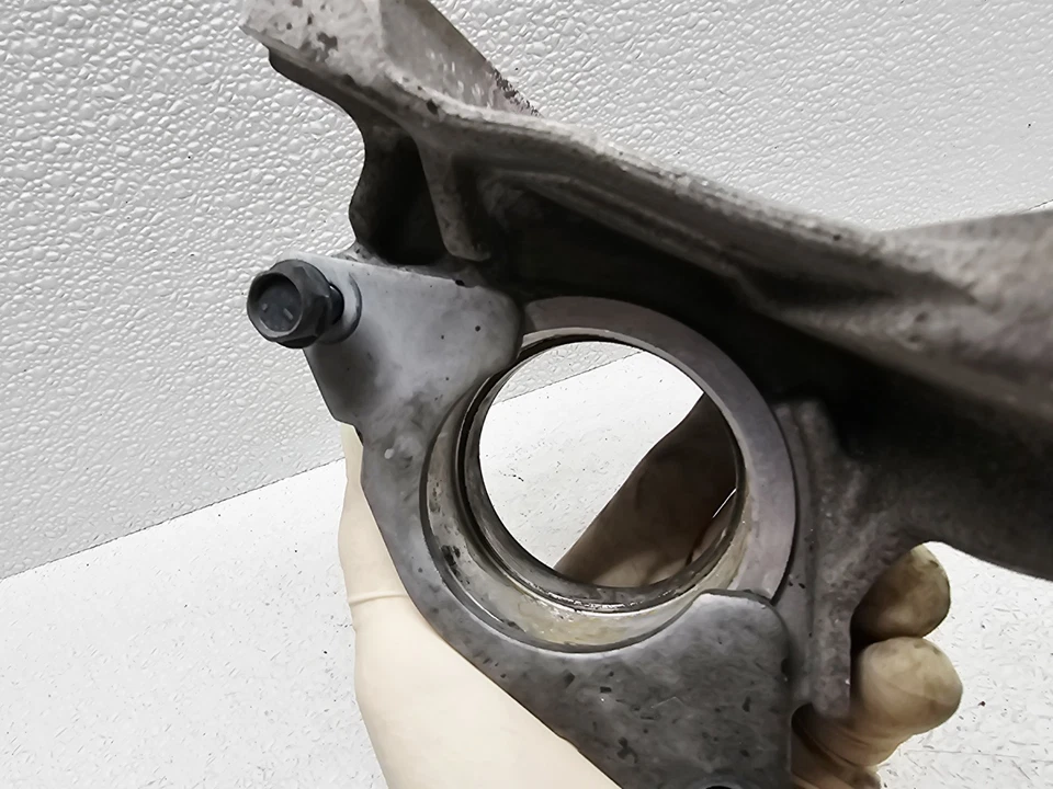 2007-2012 NISSAN ALTIMA RH PASSAGEIRO CV EIXO SUPORTE ROLAMENTO SUPORTE OE - Imagem 4 de 4