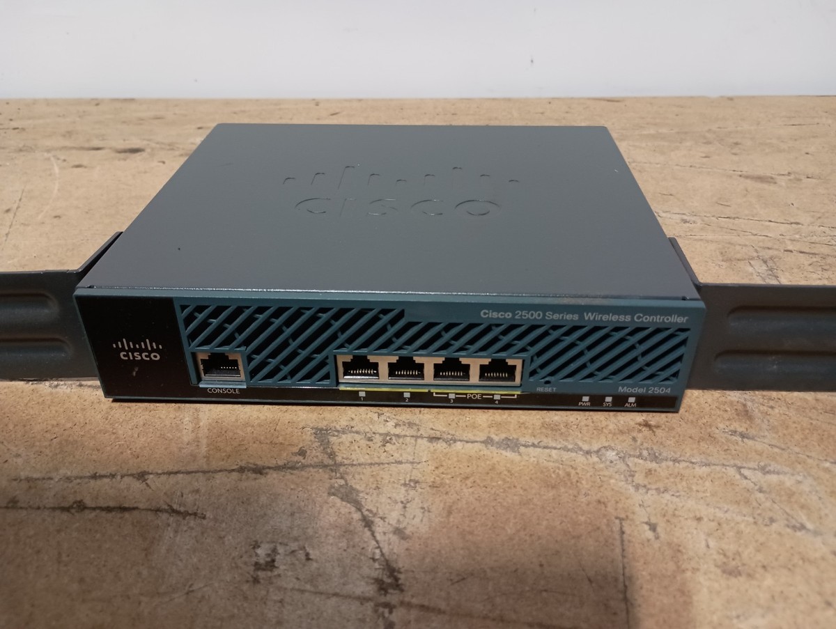 新品、未使用品CISCO WLAN 2500 SeriesController AIR-CT2504-5-K9 - Cisco 2500 Series Wireless LAN Controller with 5