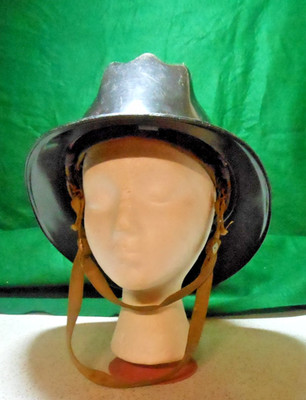 Vintage Gentex Fyr-Fyter fireman's helmet complete with liner USA - black
