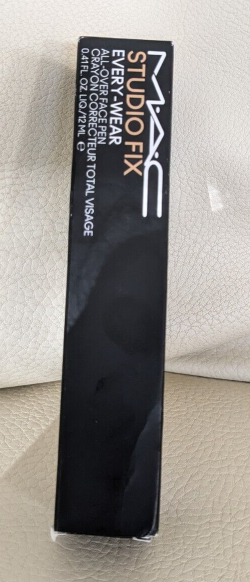 MAC Studio Fix Every-Wear All-Over Face Pen Foundation Concealer -NC35