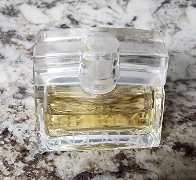 Nina Ricci Eau de Toilette Mini Splash 0.14 oz (4 ml) Unboxed