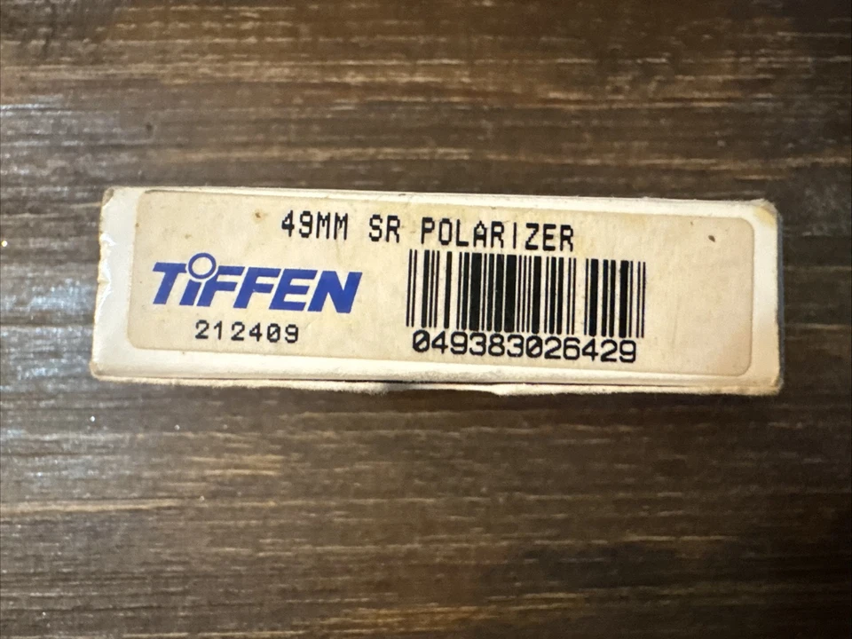 Tiffen 49mm SR Polarizer Filter 52mm Snap In Lens Cap In Box Taiwan USA Org Box - Image 4 of 4