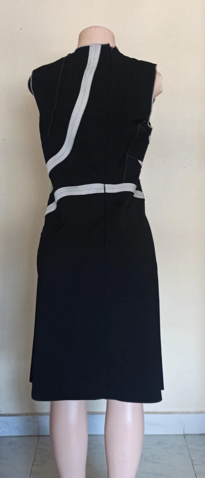 Vestido vaquero Bottega Veneta para mujer negro a rayas sin mangas talla IT 40 UK 8 Foto 3 de 4