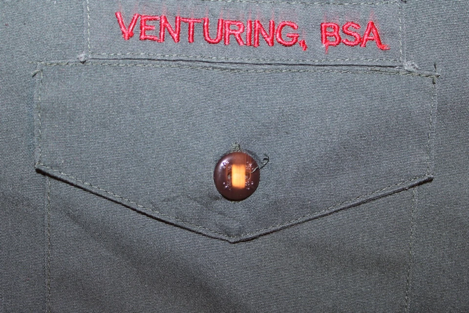 Boy Scouts of America BSA Men's Shirt Venturing Medium Green W/ Sewn Eagle Patch - Image 3 of 4