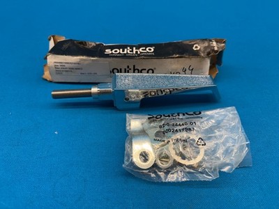 Southco 62-10-603-10 Krupp Compression Latch Door Handle Assembly